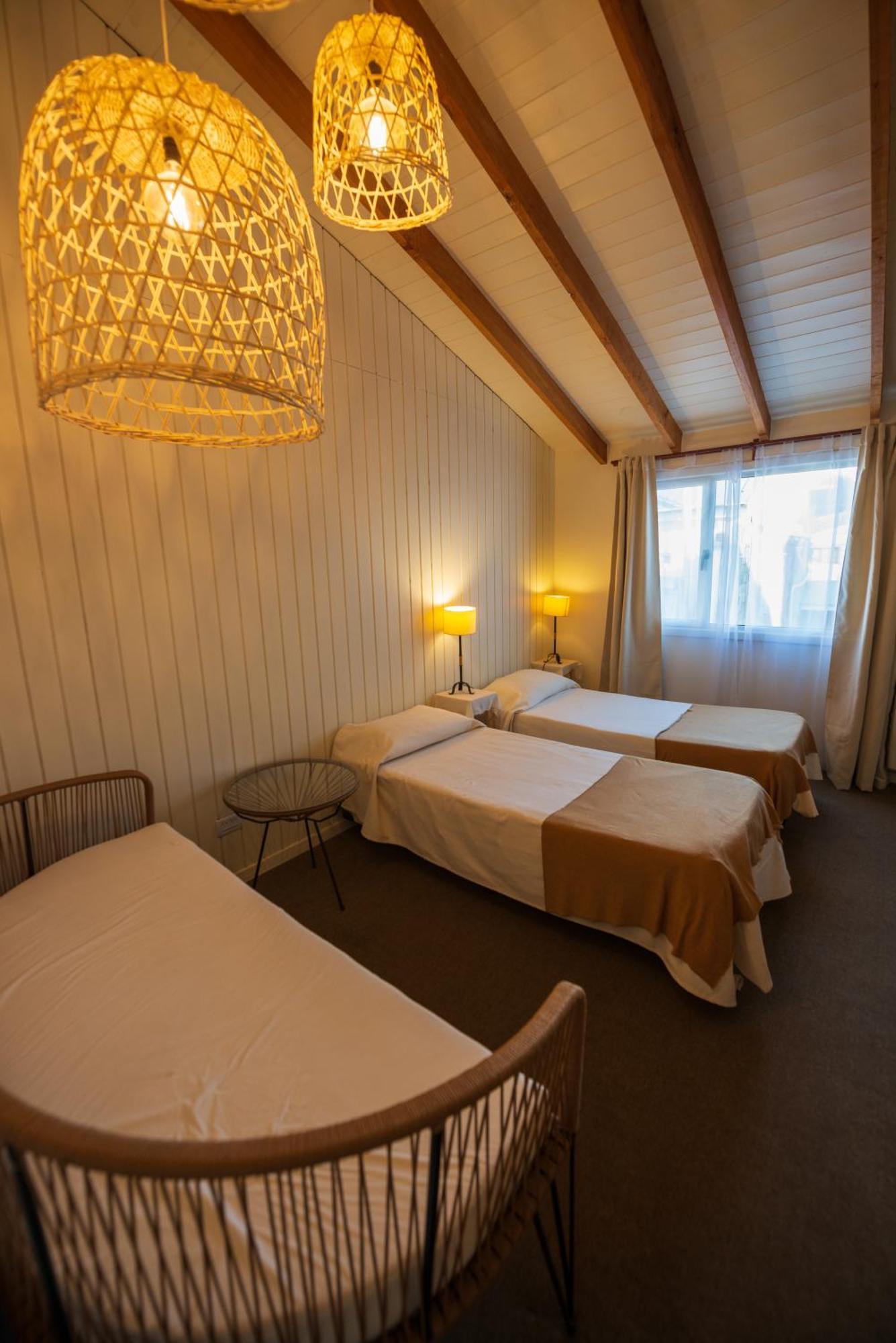 Los Calafates Hotel Ushuaia Bagian luar foto