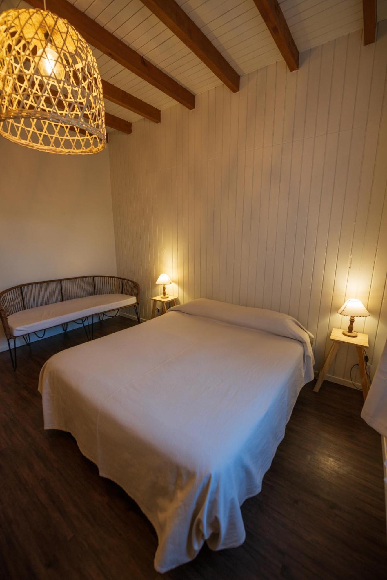 Los Calafates Hotel Ushuaia Bagian luar foto