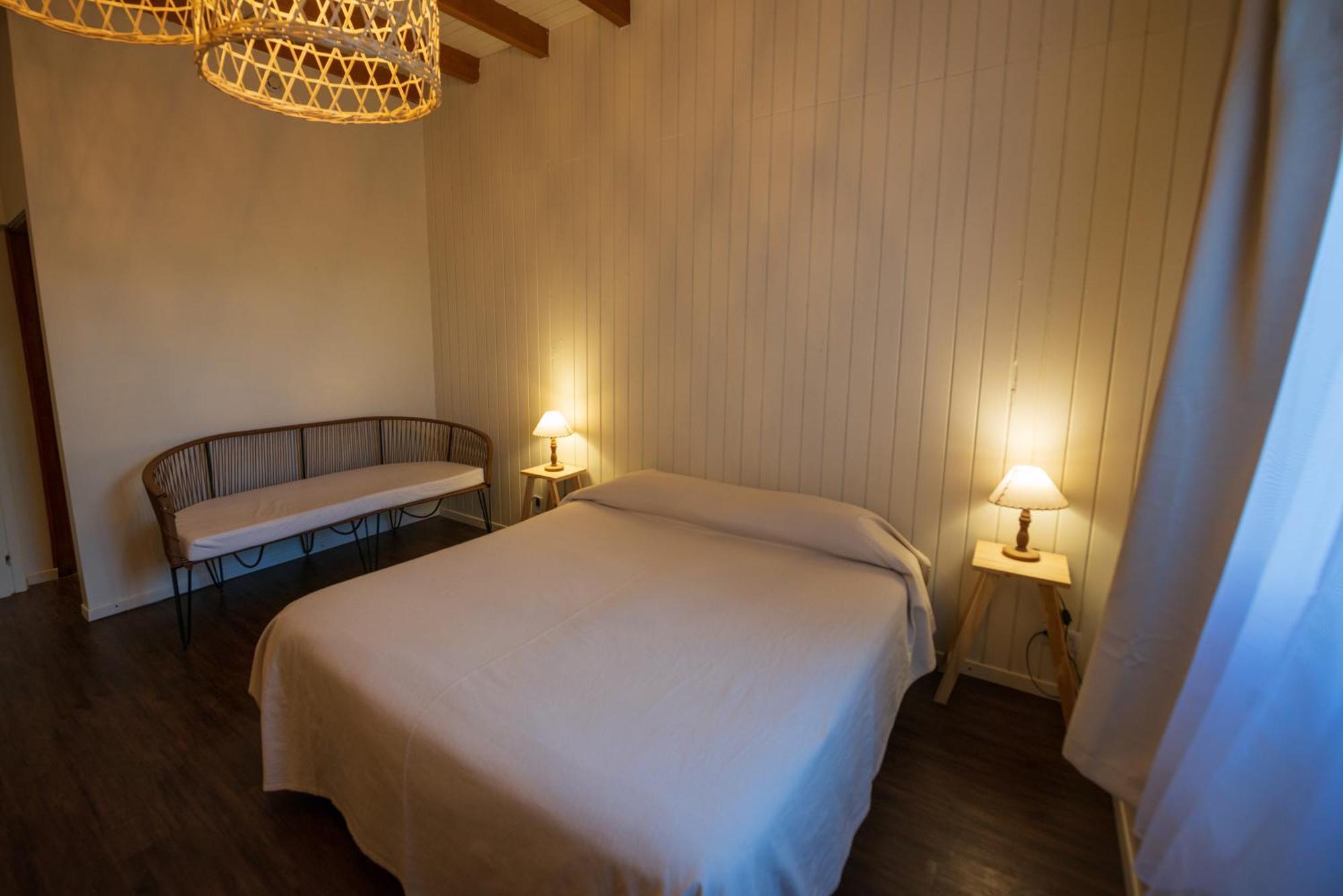Los Calafates Hotel Ushuaia Bagian luar foto